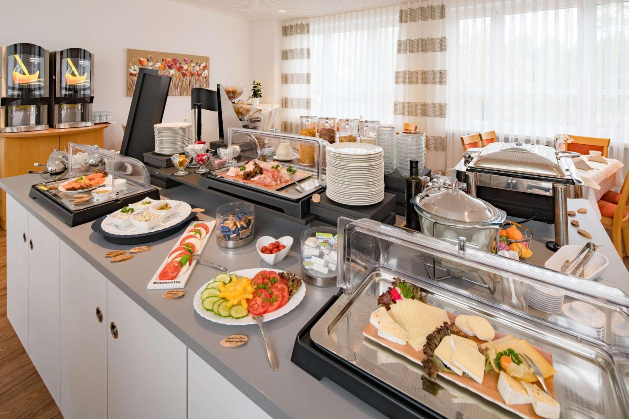 Best Western Blankenburg Hotel Кобург Екстериор снимка