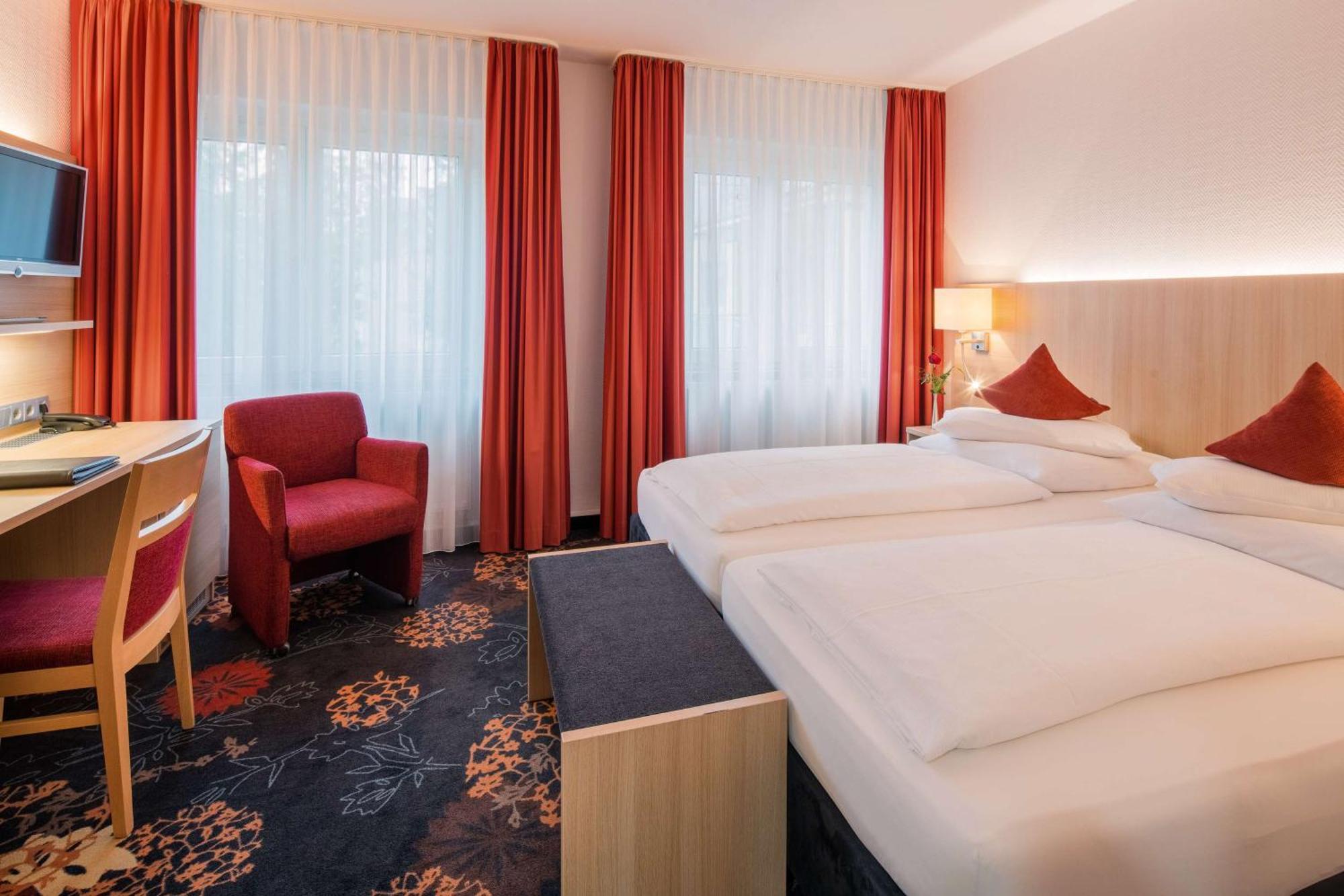 Best Western Blankenburg Hotel Кобург Екстериор снимка