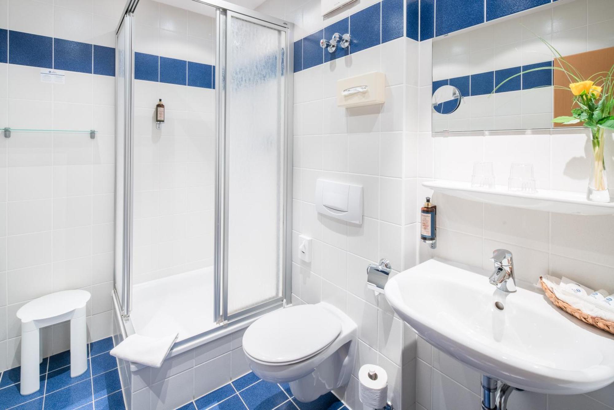 Best Western Blankenburg Hotel Кобург Екстериор снимка