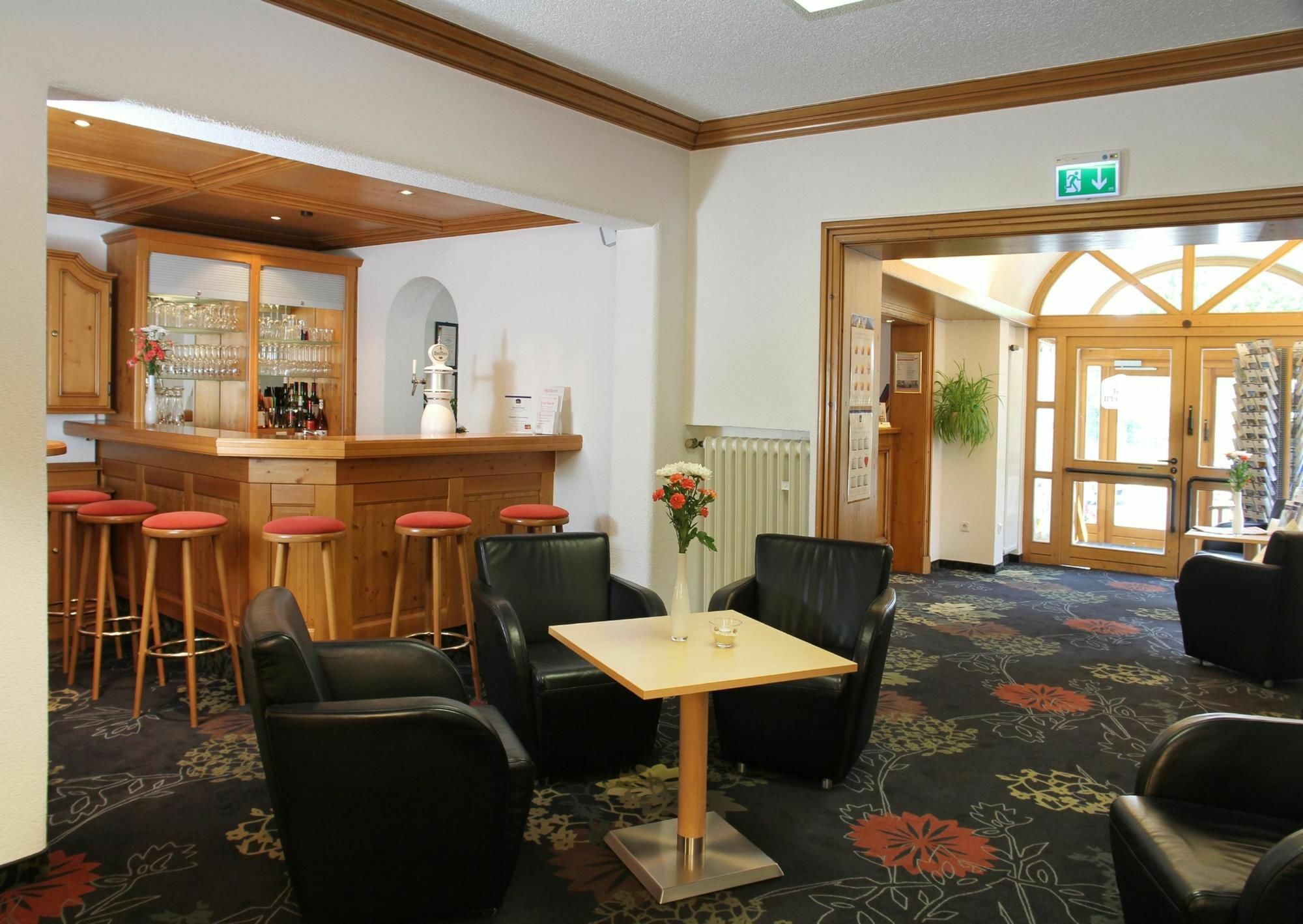 Best Western Blankenburg Hotel Кобург Екстериор снимка